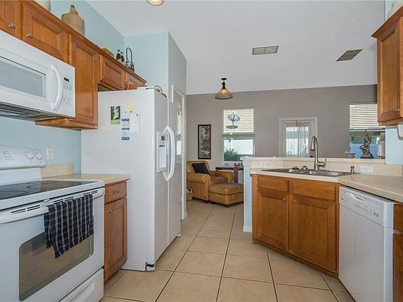 5th image of 4720 Capital Blvd