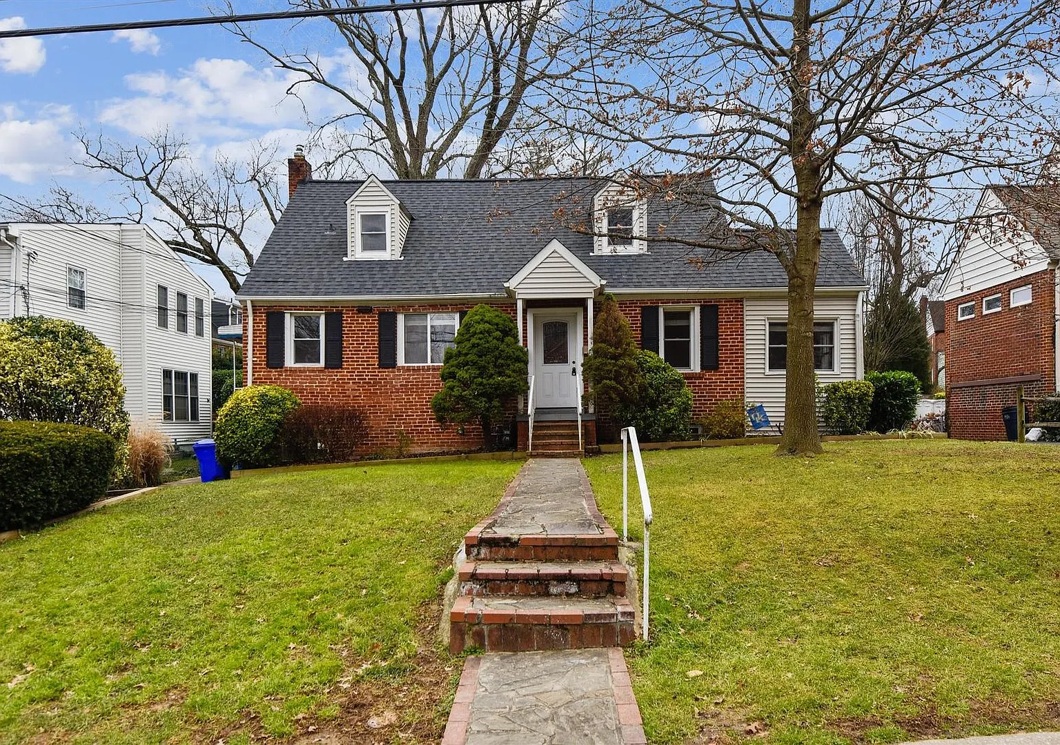 Captivating Updated "3/3" Cape Cod — Photo 1