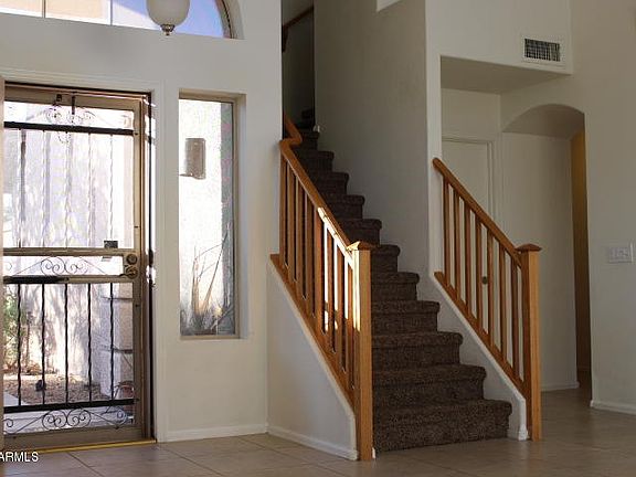 3rd image of 14726 W Parkwood Dr