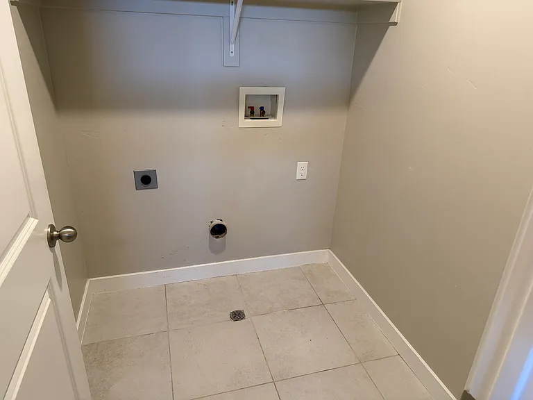 1138 S 1740 W — Photo 14