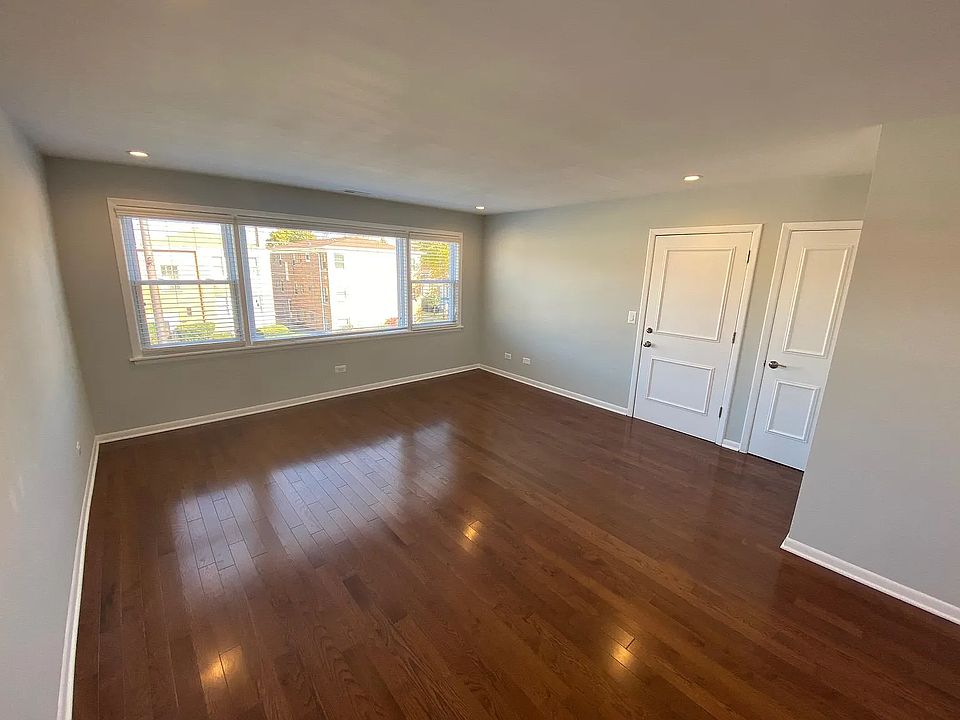 1st image of 5776 N Elston Ave Unit 2