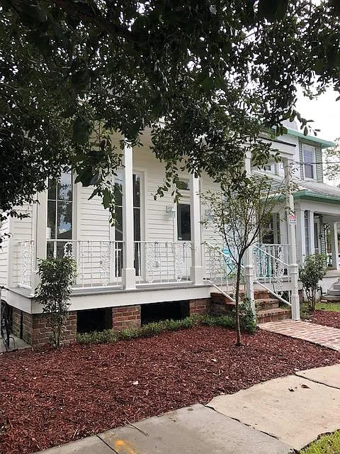 7529 Freret St — Photo 2