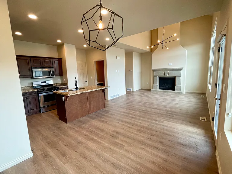 141 E Backhand Ln — Photo 22