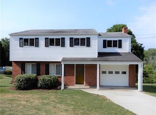 320 Pleasant Ave, Mcmurray, PA 15317