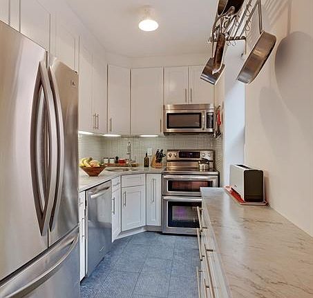 4th image of 338 Prospect Pl APT 4J