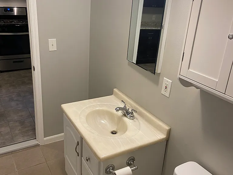 52 Phillips Rd #3 — Photo 4