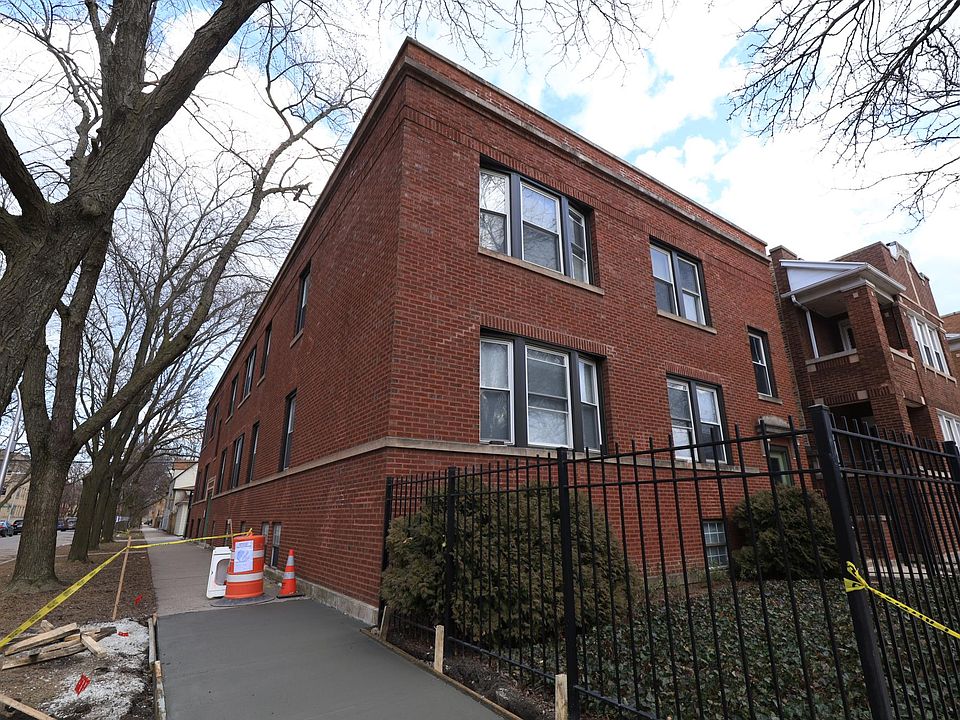 1st image of 2951 W Cullom Ave #2