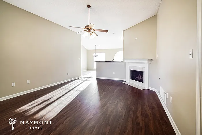 5682 Hunters Chase Dr — Photo 5