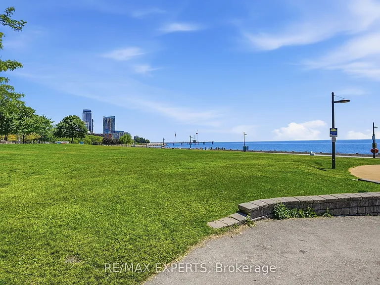 2075 Lakeshore Rd #2104 — Photo 48