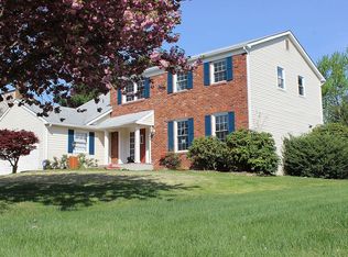 3 Lucille Ln, Cherry Hill, NJ