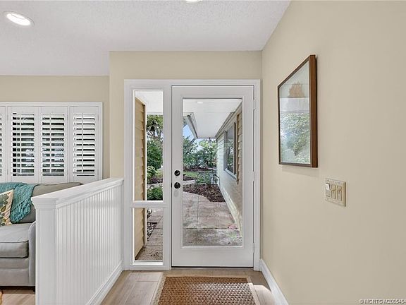 3rd image of 5253 SE Club Way