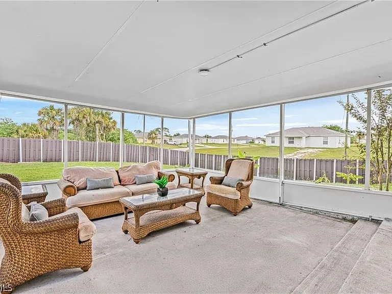 9012 S Indio Ct — Photo 33