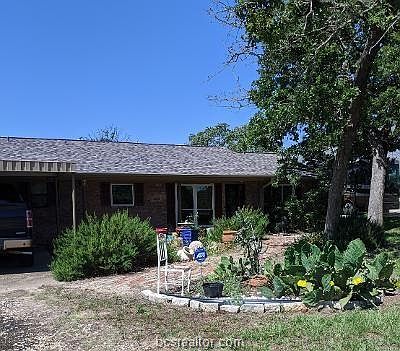 1st image of 132 Golf Club Dr