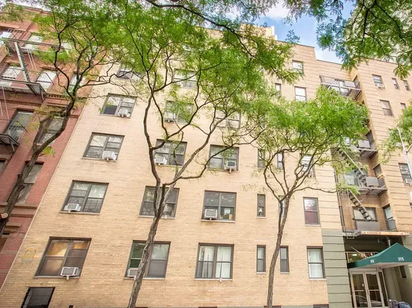 315 E 56th St APT 2A, Manhattan, NY 10022