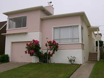 1st image of 19 Eastgate Dr