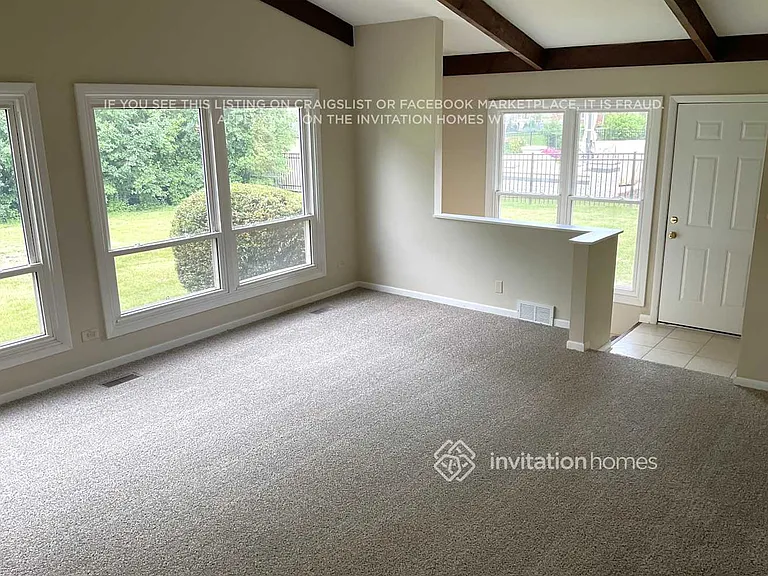 1513 N Ridge Ave — Photo 5