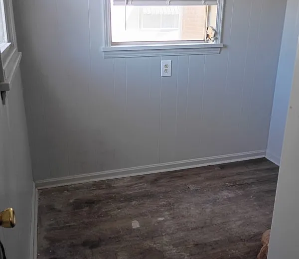 222 S 43rd St — Photo 3