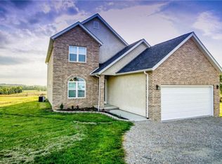 5501 County Road 5, New Lexington, OH 43764