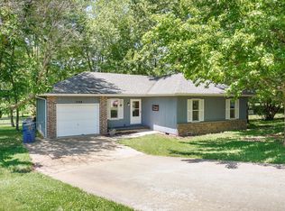 1508 Matthew Ct, Ozark, MO 65721