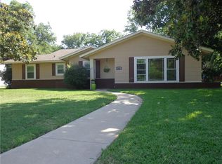 2201 Elizabeth Dr, Brownwood, TX 76801