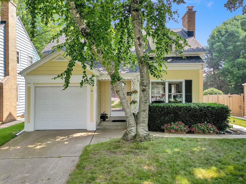 1st image of 4758 North Ardmore AVENUE