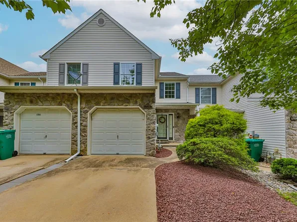1703 Pinewind Dr, Alburtis, PA 18011
