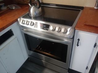 29 Ox Hill Rd, Norwich, CT 06360