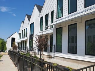 121 Pearl St, Woodstock, GA 30188