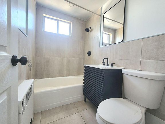 5th image of 750 N Broad St APT 10-F
