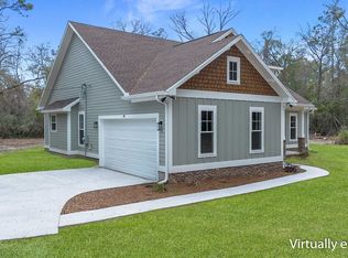 80 Basswood Dr, Crawfordville, FL 32327
