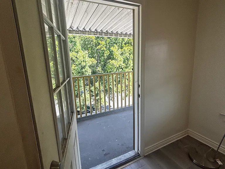 2903 Van Buren Pl #4 — Photo 18
