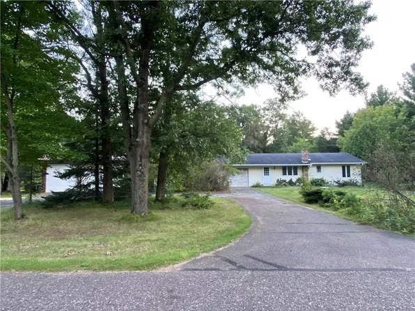 9513 Pine Road, Fall Creek, WI 54742