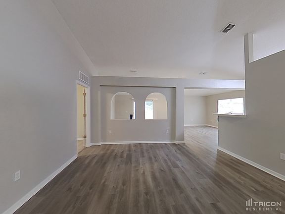 5th image of 2636 Bluewave Dr