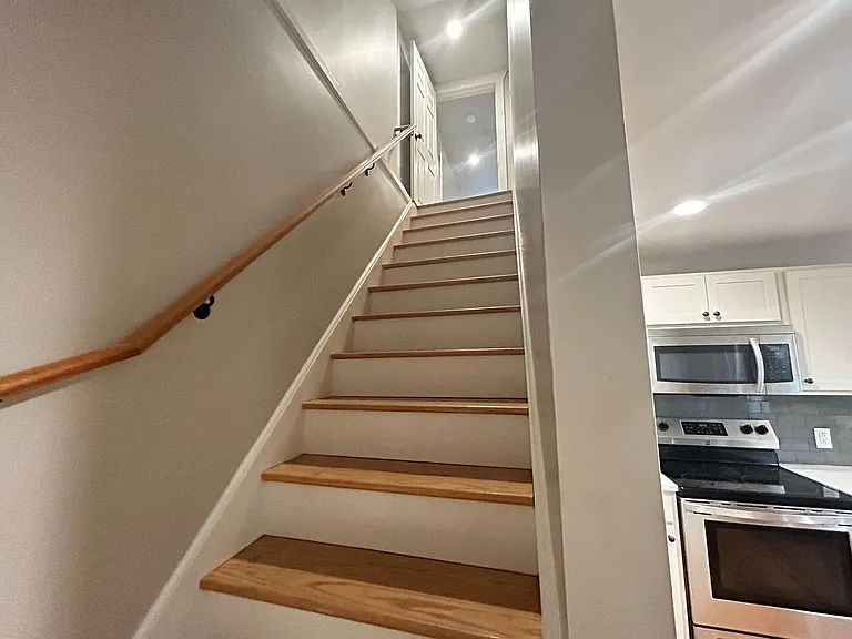 1424 W Montgomery Ave — Photo 13