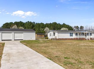 6112 Us 117, Lucama, NC 27851