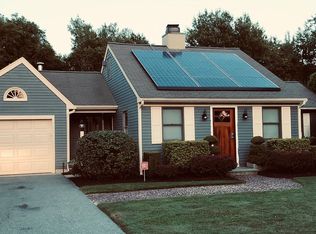 362 Main St, Acushnet, MA 02743