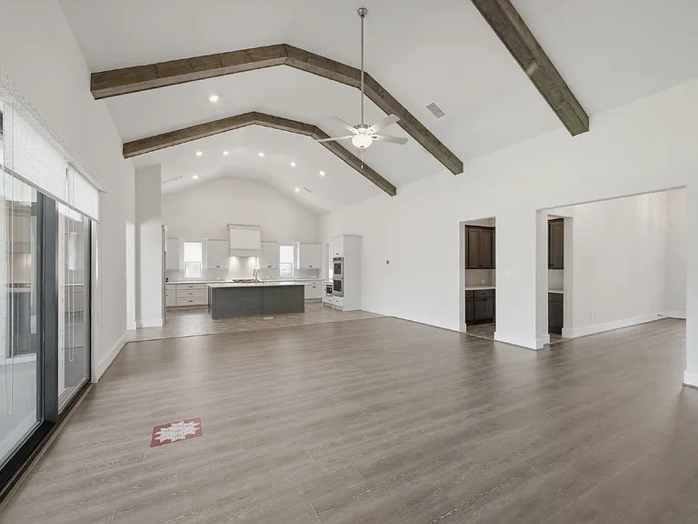 2030 Highland Moss Rd — Photo 10
