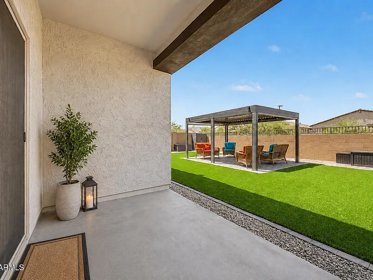 8620 W Hayward Ave — Photo 13