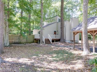 105 Tanglewood Drive, Greenville, NC 27858
