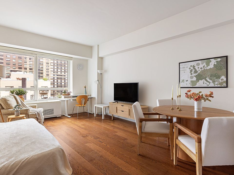 1st image of 200 E 94th St APT 726