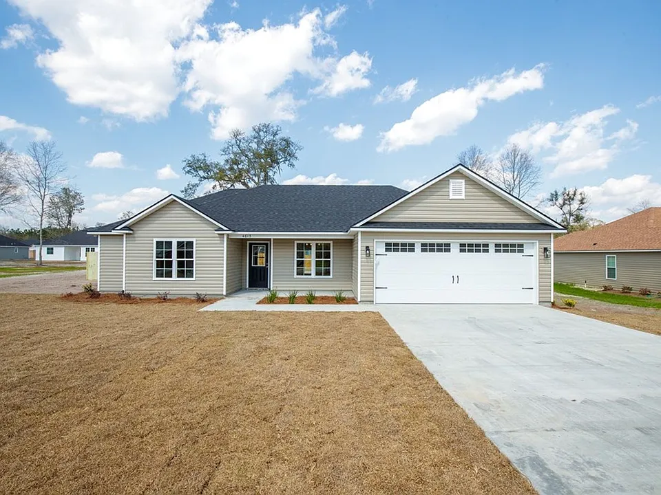 4613 Caden Pl