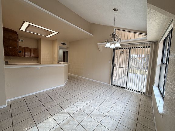 4th image of 1892 Lyman Dutton Cir