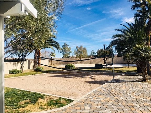 3rd image of 10578 Chillingham Dr