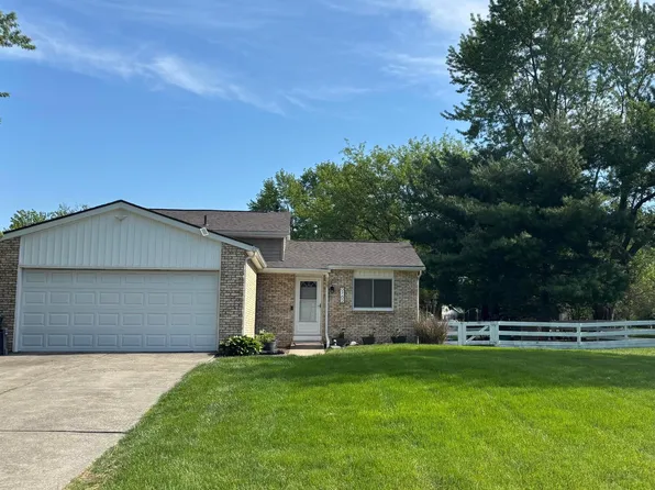 9762 Woodsfield Cir S, Pickerington, OH 43147