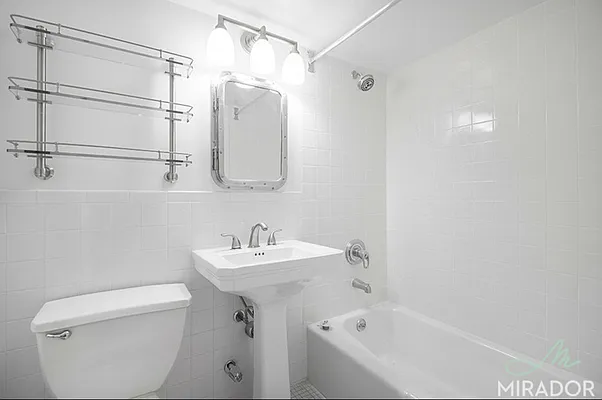 Rented by Mirador Real Estate | media 5