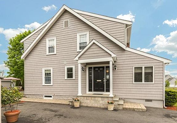 5th image of 8 Maxwell Ave