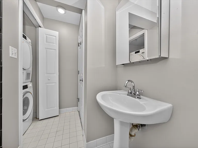2801 Connecticut Ave NW #15 — Photo 22