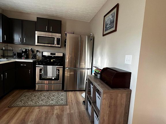 5th image of 7814 Barnsley Ln #25C
