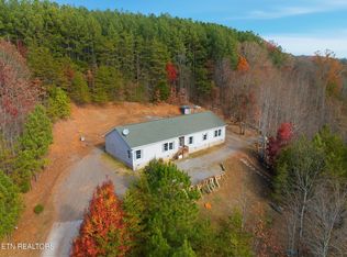 550 Happy Hollow Rd, Madisonville, TN 37354