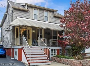 73 2nd St, Keyport, NJ 07735